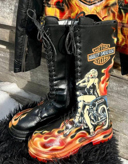 |Harley Flare 🔥| Price: $450 Size: 24" x 36" Availability: Available ORDER